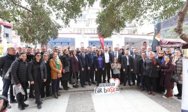 İYİ Parti Manisa Büyükşehir Belediye Başkan Adayı Op.Dr. Gürhan Özcan dan gövde gösterisi