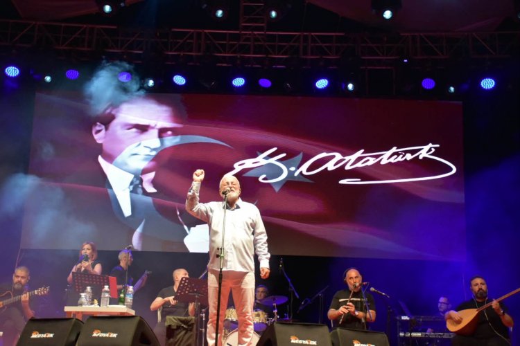 27. Adala Hermos Festivali'nde Onur Akın Rüzgarı Esti