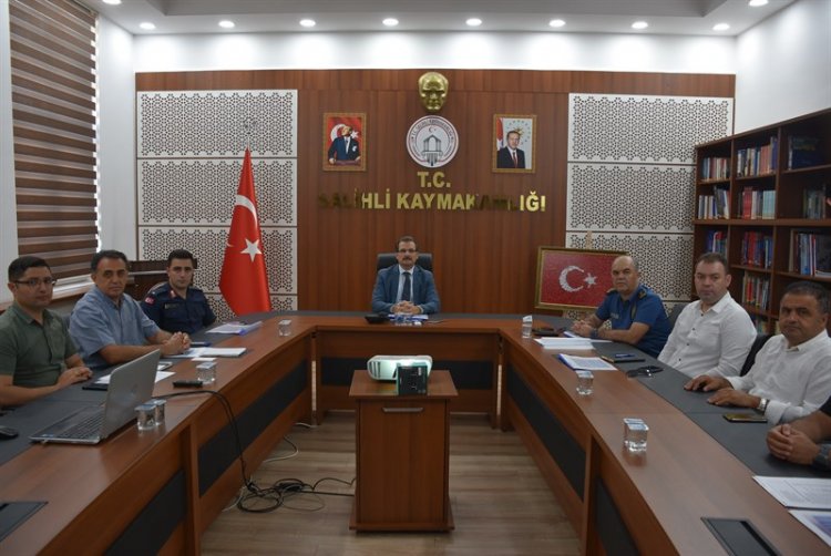 Salihli’de Metruk Binalar ve Hurda Araçlar İçin Kapsamlı Toplantı
